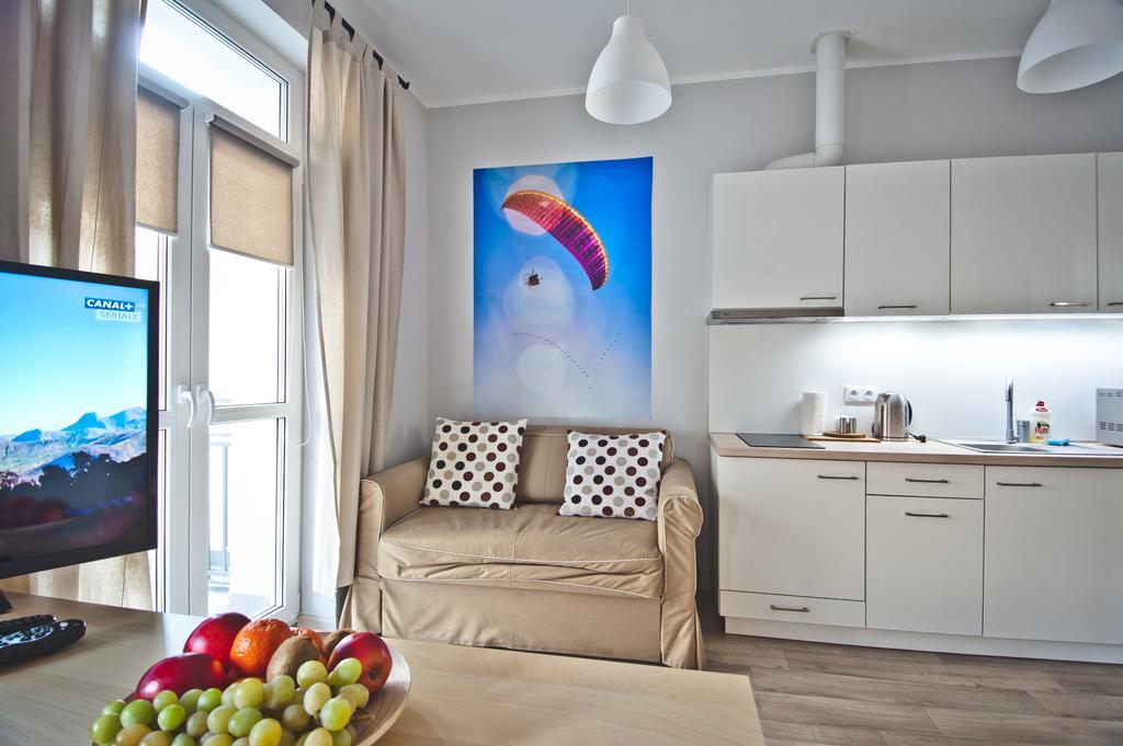 Apartamenty Leszno ภายนอก รูปภาพ