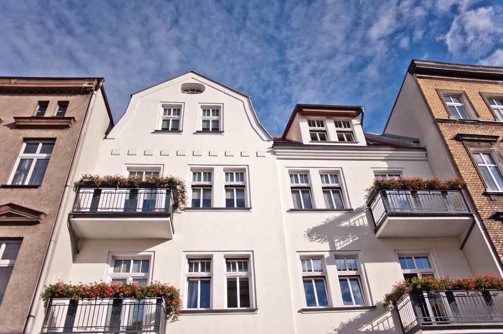 Apartamenty Leszno ภายนอก รูปภาพ